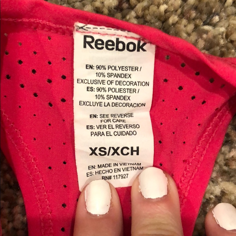 Flowy Reebok Tank - Picture 4 of 4